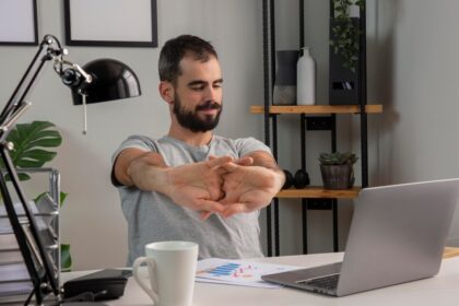 How Carpal Tunnel Syndrome Affects Workplace Productivity and Employee Health