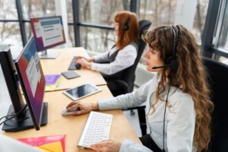 Essential Features and Metrics for Effective Call Center Management Software