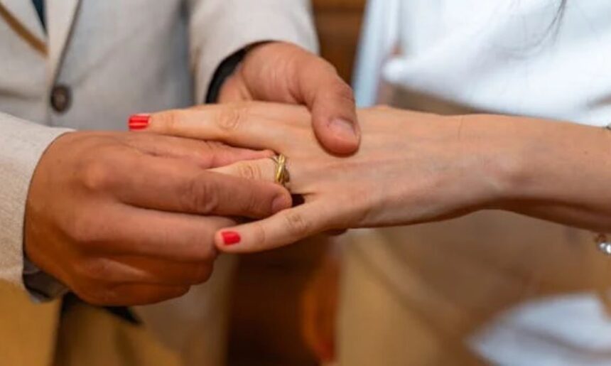 emerald cut engagement rings